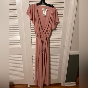 David’s Bridal flutter sleeve wrap dress in blush. Only worn once